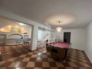 Casa individuala cu 6 camere, 3 bai, garaj, teren 500 mp si 2 fronturi — miniatura 10