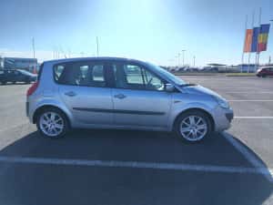 Vand Renault Scenic 2 Facelift 1.5 dci — miniatura 3