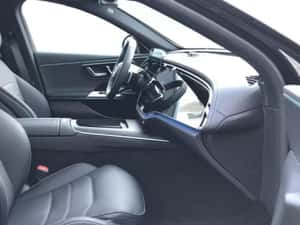 Mercedes-Benz E 450 W214 Automată 367 HP Diesel — miniatura 4