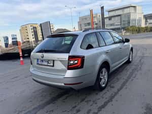 Skoda Octavia Automată 149 HP Diesel — miniatura 5