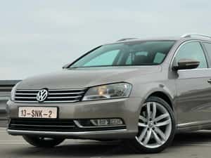 Volkswagen Passat Automată 122 HP Benzină