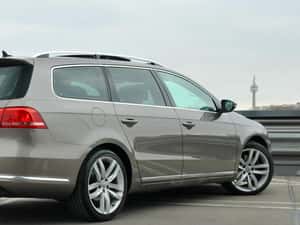 Volkswagen Passat Automată 122 HP Benzină — miniatura 3