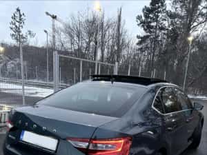Skoda superb — miniatura 4