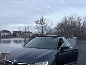 Skoda superb — miniatura 8