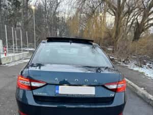 Skoda superb — miniatura 10