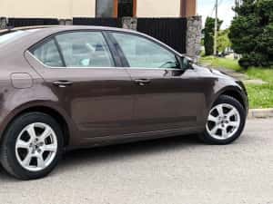 SKODA OCTAVIA 180CP / DSG / Piele / Canton / Euro 6 — miniatura 4