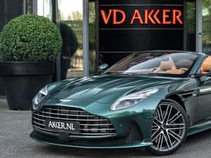 Aston Martin DB12 Volante 2025 – V8 | 678 CP | 5.000 km