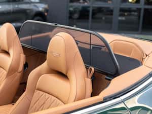 Aston Martin DB12 Volante 2025 – V8 | 678 CP | 5.000 km — miniatura 5