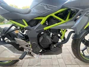 Motocicletă Kawasaki z125 — miniatura 7