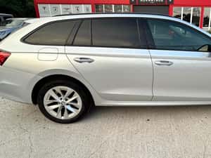 SKODA OCTAVIA COMBI STYLE 2.0 TDI DSG | 150 CP | 2021 — miniatura 2