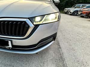 SKODA OCTAVIA COMBI STYLE 2.0 TDI DSG | 150 CP | 2021 — miniatura 4