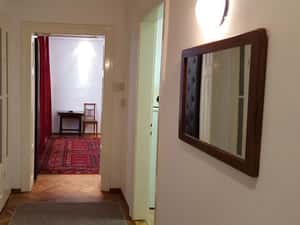 Apartament 3 camere la parter langa Parcul Sub Arini strada Rennes — miniatura 3