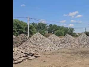 Inchiriere Utilaj Concasor mobil MOLOZ Demolari Iasi Vaslui Bacau Neamt Suceava Botosani — miniatura 3
