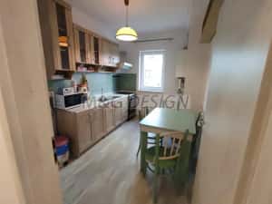 2 cam decomandat Giroc str Neptun +loc parcare