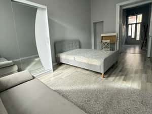 Dau in chirie apartament 2 camere Ultracentral Cluj.
