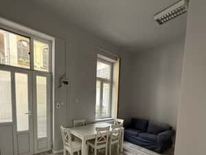 Dau in chirie apartament 2 camere Ultracentral Cluj. — miniatura 4