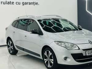 RENAULT MEGANE BOSE — miniatura 2