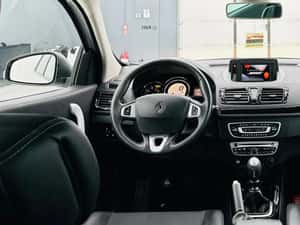RENAULT MEGANE BOSE — miniatura 6