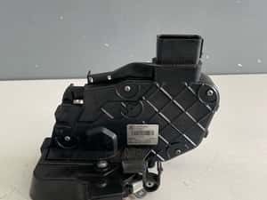 Broasca incuietoare usa dreapta spate RHD VOLVO S80 2007 30784494 31416680 — miniatura 9