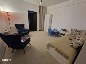 Vânzare garsonieră zona Damaroaia pretabil pentru : salon / locuință — miniatura 6