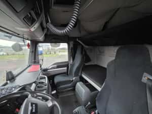 Cap tractor MAN TGX 18.440 — miniatura 7