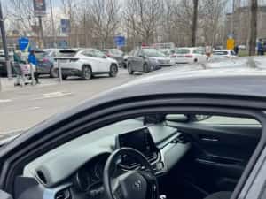 Toyota C-HR Hybrid 2.0 184 CP (an 2022, 56 000 km) — miniatura 5