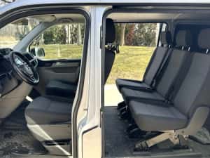 Vand VW Transporter T6, 2017, 8 locuri, DSG, 4x4 — miniatura 8