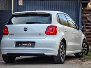 Vw Polo R line 2015 diesel Euro6 Navi Distronic 156000km! — miniatura 3