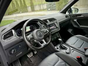 Volkswagen Tiguan R-Line  2.0TDI 190 CP 4X4! Full Option! Garantie 12 Luni — miniatura 3