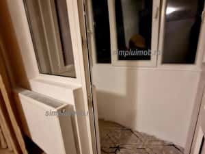 2 Camere Decomandat Renovat Sector 4 Resita/Huedin — miniatura 4