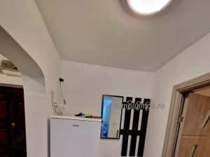 2 Camere Decomandat Renovat Sector 4 Resita/Huedin — miniatura 5