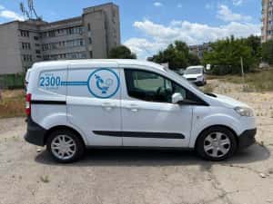 Ford Transit Courier in stare perfecta de functionare cu service la zi la reprezentanta Ford Constanta. — miniatura 4