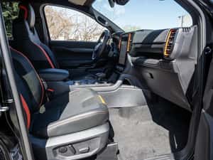 Ford Raptor nou de vânzare — miniatura 4