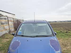 Dezmembrez Fiat punto 2005 1.2 benzina — miniatura 3