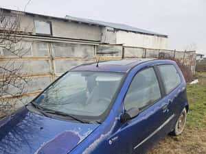 Dezmembrez Fiat punto 2005 1.2 benzina — miniatura 9