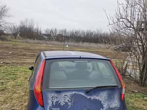 Dezmembrez Fiat punto 2005 1.2 benzina — miniatura 10