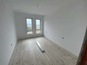 Comision 0%. 3 camere. Nou. etaj 1. Girocului - langa Profi str. Neptun. — miniatura 4