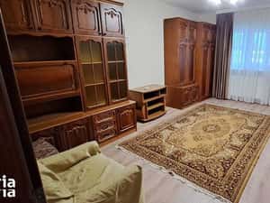 Inchiriere apartament 2 camere, ultracentral, etaj 2/10 — miniatura 1