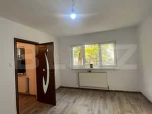 Apartament 2 camere de vanzare – zona Tudor — miniatura 1