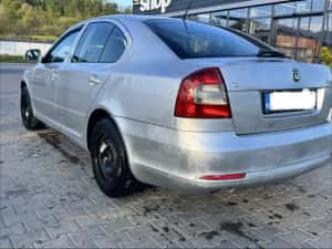 Skoda octavia 2 facelift 1.6 tdi — miniatura 5