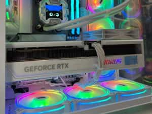 PC9 Ryzen™9 9950X3D RAM 64GB RTX 5090 1000W SSD 8TB + MONITOR — miniatura 4