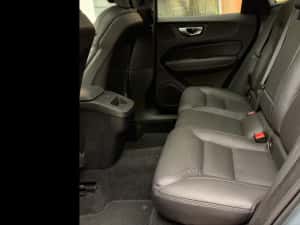 VOLVO XC 60 DARK Inscription 2023 2.0 197Cp E6 Hybrid 4WD Panoramic Ful led Camera 150000 Km — miniatura 8