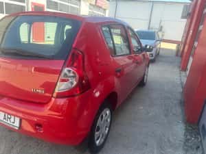 Dacia Sandero 1.4 benzina — miniatura 4
