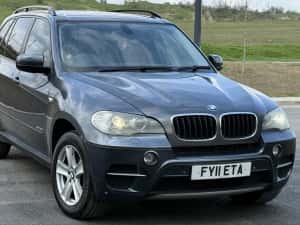 Bmw X5 • 3.0 Diesel 245cp E5 • Automat 8+1 • X-drive • 7 locuri • 2011 • Volan Dr.