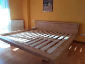 TRANSPORT GRATUIT.Pat matrimonial din lemn masiv cod 219 — miniatura 5