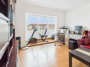 Apartament cu 3 camere, decomandat, centrala proprie Girocului — miniatura 5