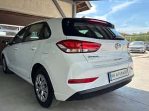 HYUNDAI I30 Hatchback ~ Motorizare 1.5 BENZINA 110CP — miniatura 4