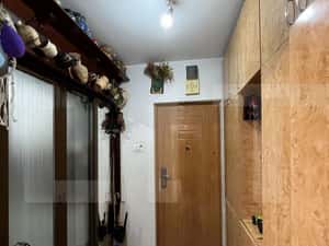 Apartament de 2 camere, parter,  zona Primaverii — miniatura 4
