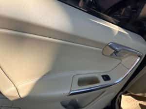 Autoturism VOLVO XC 60 — miniatura 3