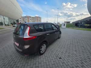 Ocazie ,Vand Renault Scenic 1,5 cdi Euro 6 i 2013, 7 locuri — miniatura 4